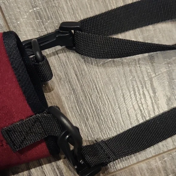 EUC Amherst Water Bottle Holder w/adjustable Straps - Picture 3 of 5